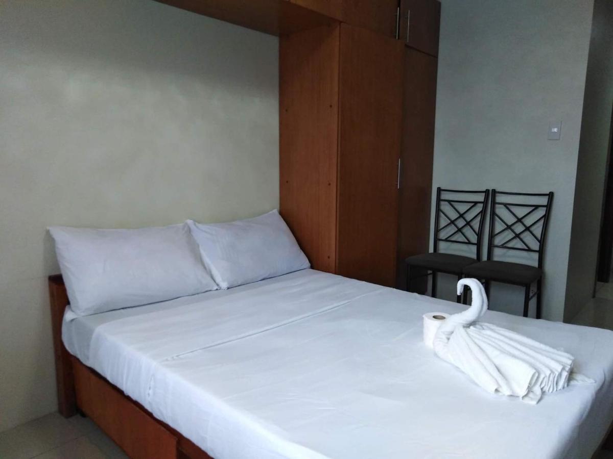 Horizon 101 A4 Near Robinson Mall Free Pool Wifi Cebu Eksteriør billede