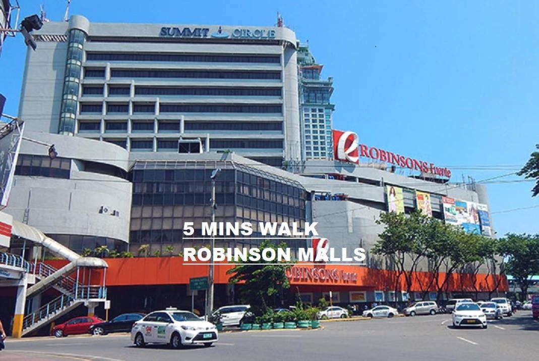 Horizon 101 A4 Near Robinson Mall Free Pool Wifi Cebu Eksteriør billede